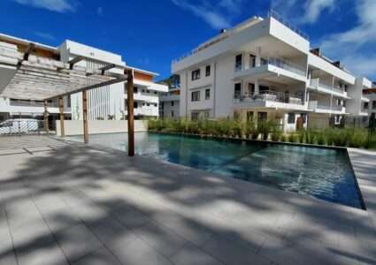 vente appartement f4 agence atike immobilier cedric piscine