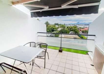 vente appartement studio tahiti papeete atike immobilier cedric balcon