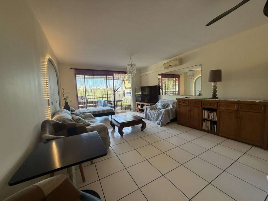 location-punaauia-tahiti-appartement-piscine-eeva12